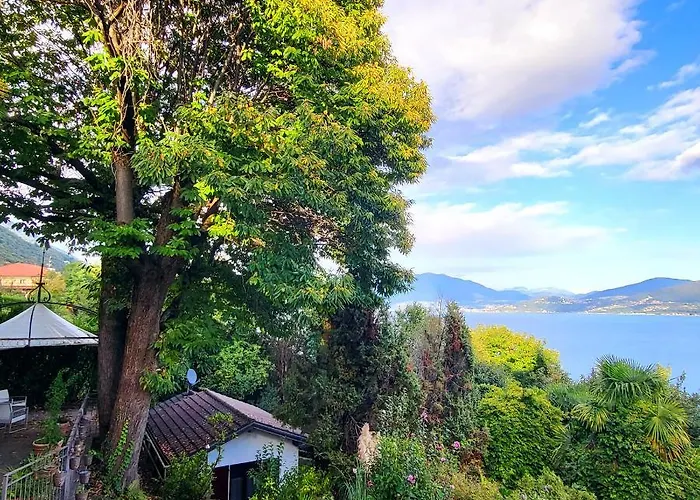 Mid Of Nature ~ Bella Vista Sul Lago Maggiore