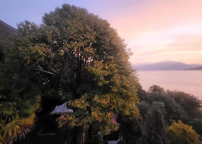 Mid Of Nature ~ Bella Vista Sul Lago Maggiore